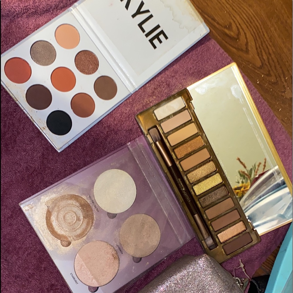 Eyeshadow& Highlighter